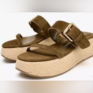 ZARA STRAPPY PLATFORM SANDALS
Color: KHAKI GREEN * Size 7.5 (38)